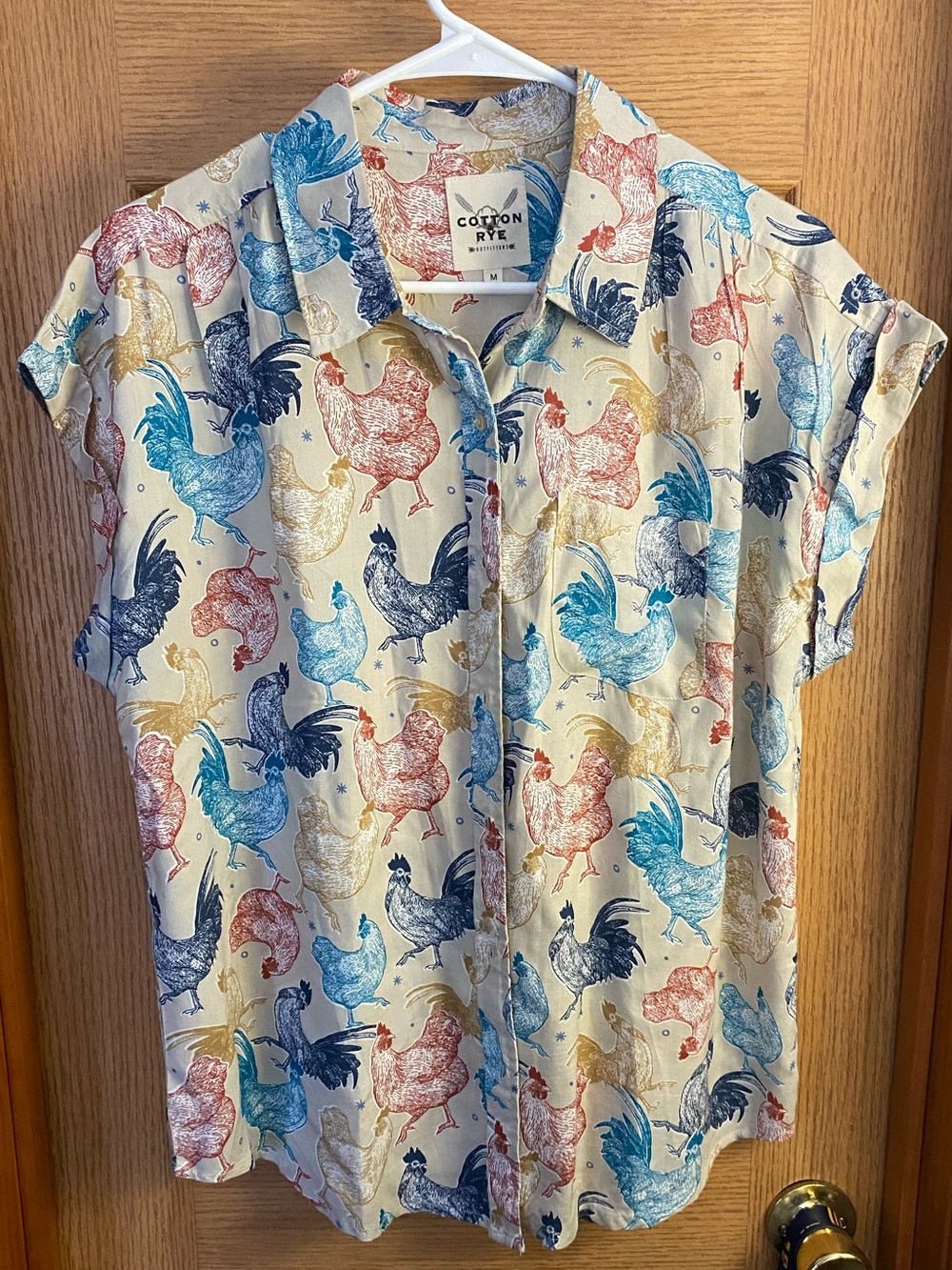 Cotton & Rye Women's Short-Sleeve Rooster And Chicken Print Button-Up Shirt